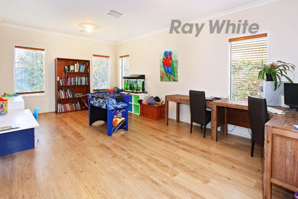 10 Poppy Place, Point Cook VIC 3030, Point Cook - Thumbnail 6