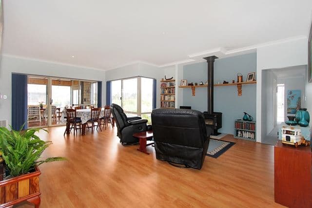 23 Kendall Street, MUCHEA WA 6501, Muchea - Thumbnail 6