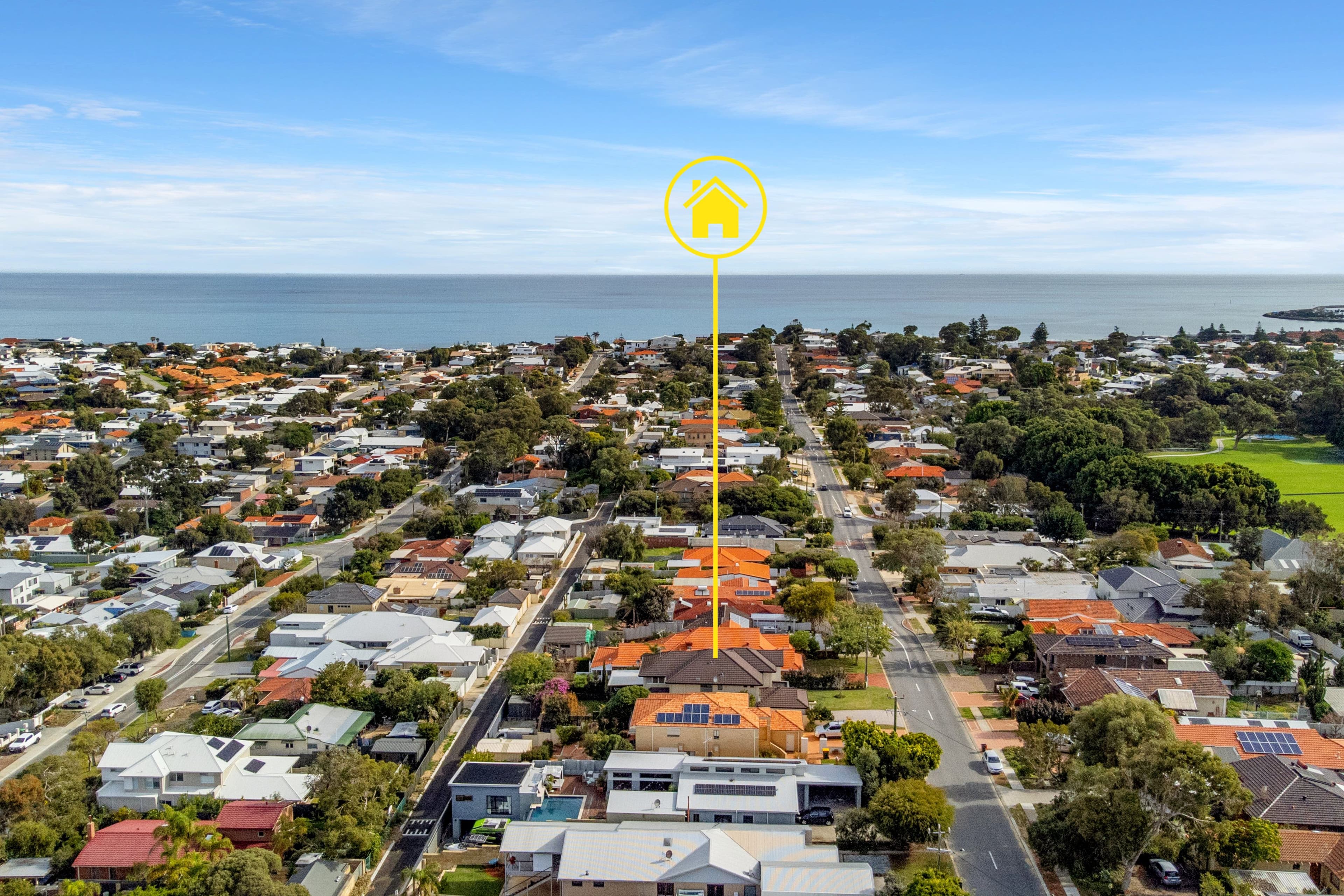 118 Clontarf Street, Sorrento WA 6020, Sorrento - Thumbnail 2
