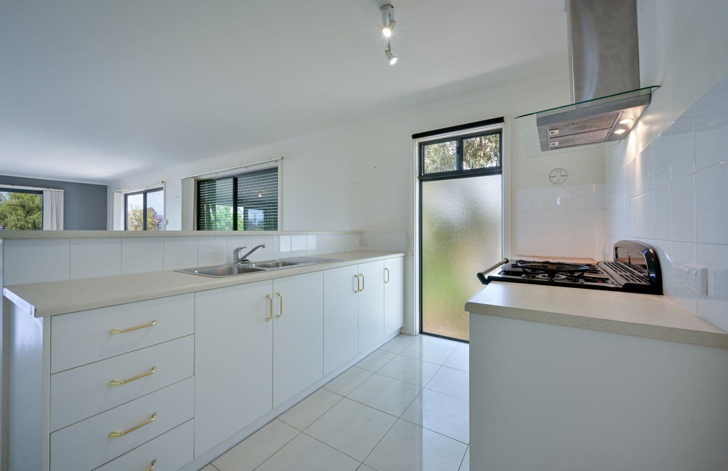 13 Cooper Street, Stirling North SA 5710, Stirling North - Thumbnail 6
