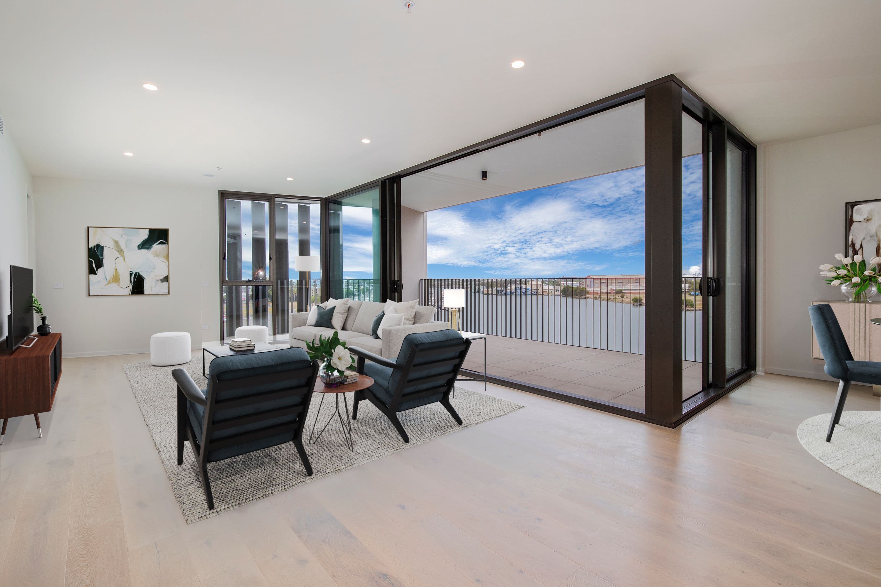 45 Honeysuckle Drive, Newcastle NSW 2300, Newcastle - Thumbnail 3