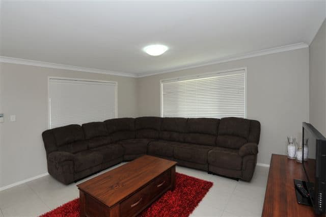 13 Kurrawa Crescent, GLENVALE QLD 4350, Glenvale - Thumbnail 2