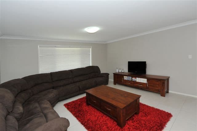 13 Kurrawa Crescent, GLENVALE QLD 4350, Glenvale - Thumbnail 3