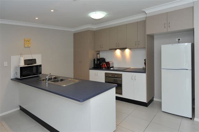 13 Kurrawa Crescent, GLENVALE QLD 4350, Glenvale - Thumbnail 4