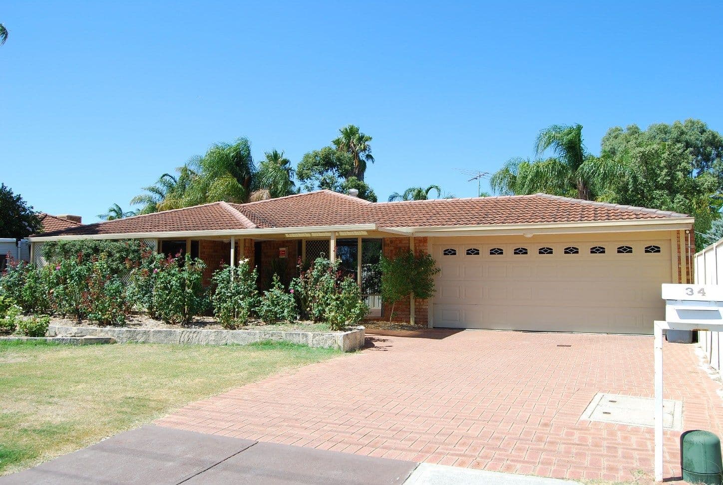 34 Stennett Street, GOSNELLS WA 6110, Gosnells - Thumbnail 2