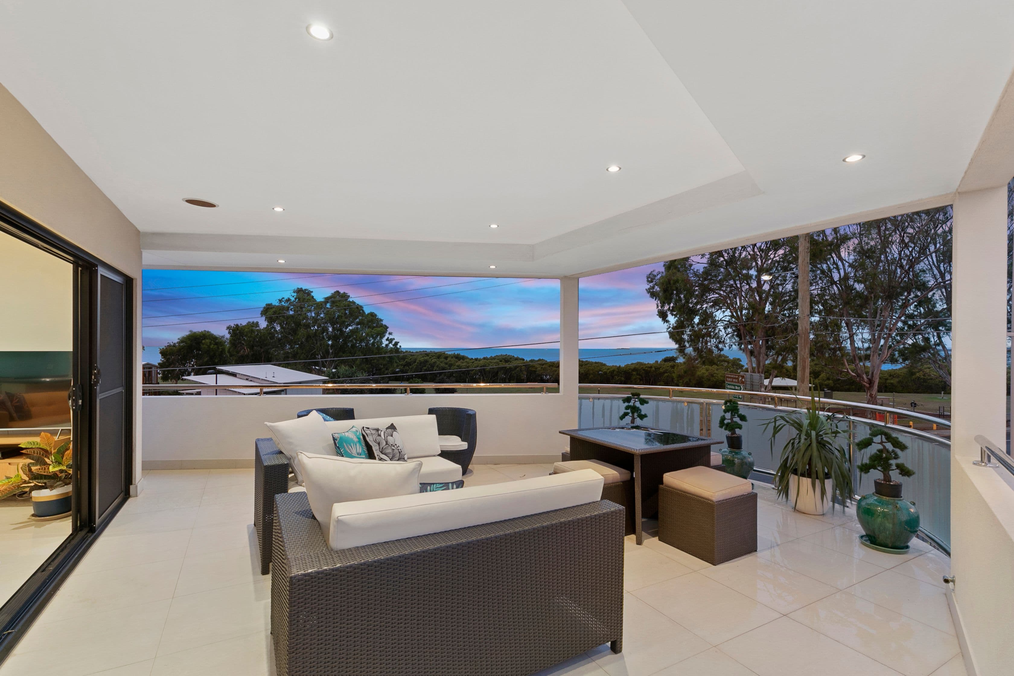 705 Esplanade, Lota QLD 4179, Lota - Thumbnail 2