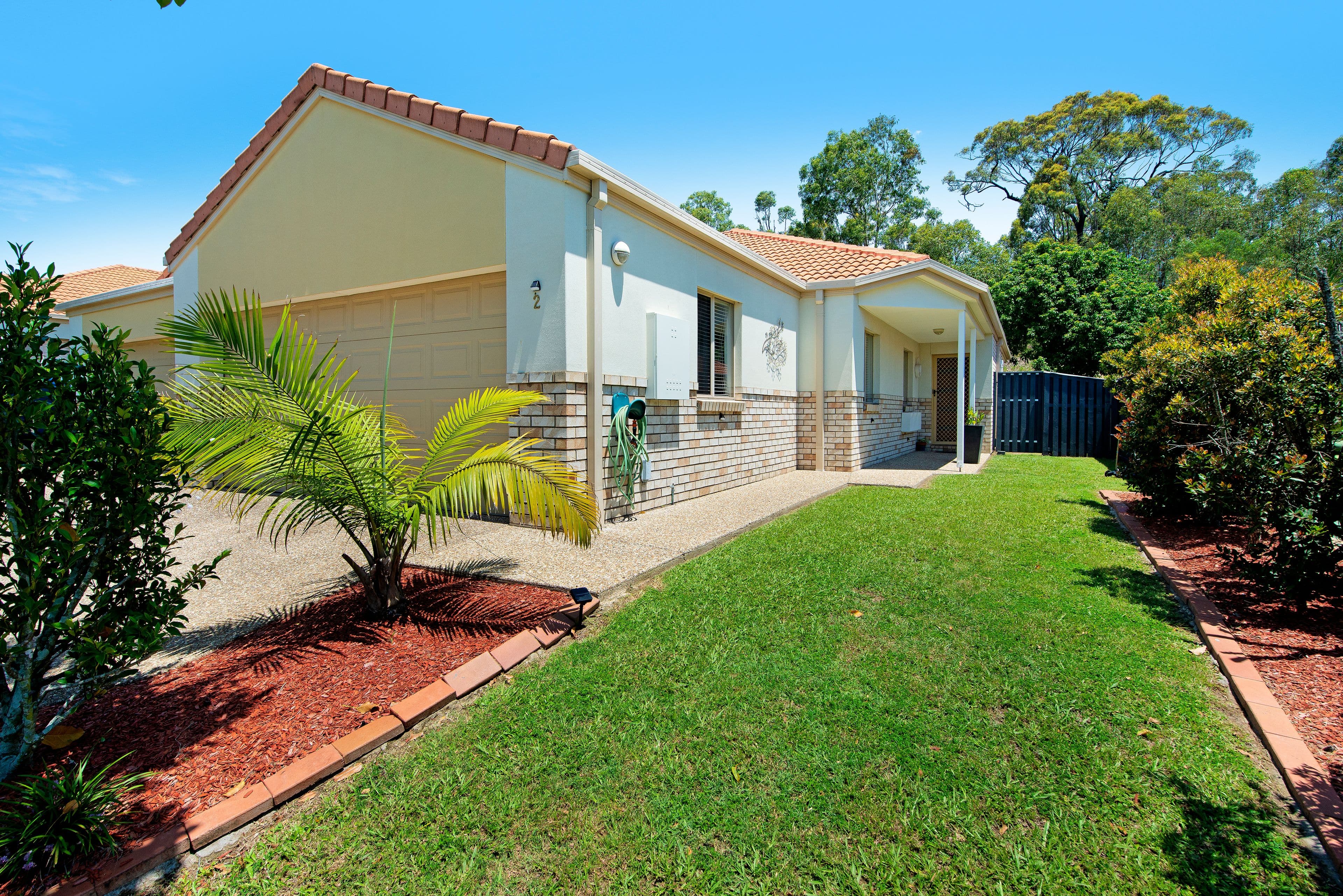12 Pilar Court, Molendinar QLD 4214, Molendinar - Thumbnail 2