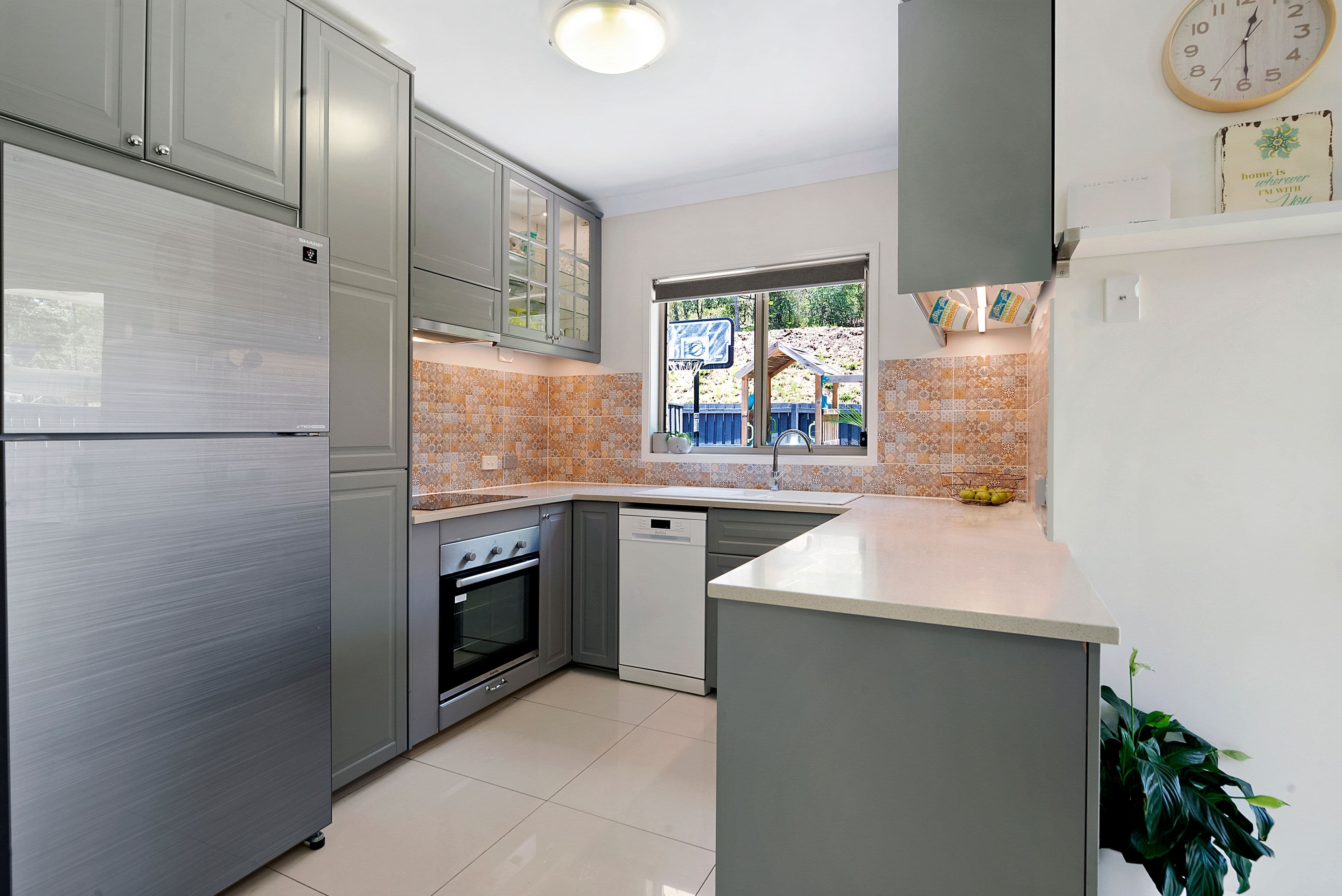 12 Pilar Court, Molendinar QLD 4214, Molendinar - Thumbnail 4