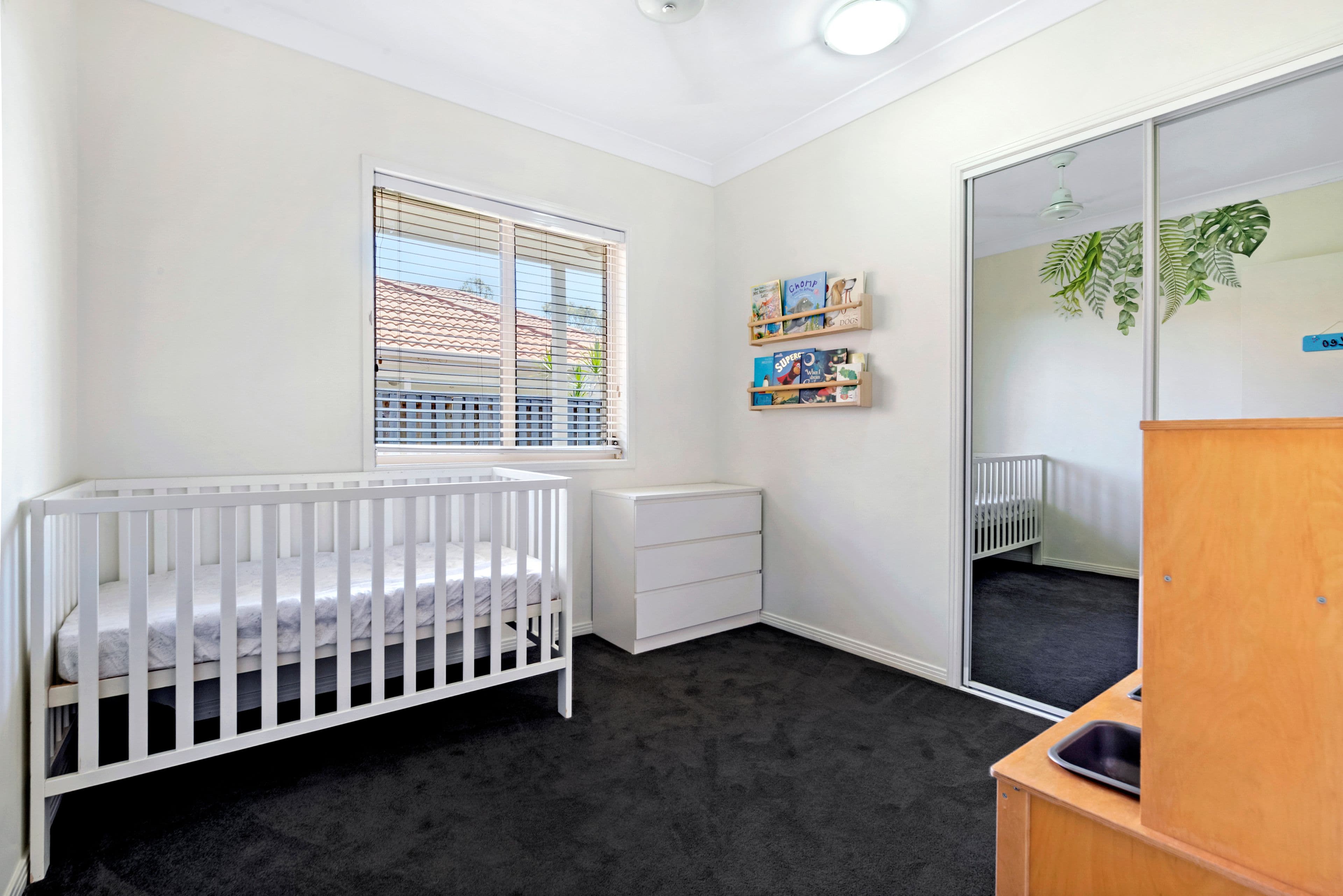 12 Pilar Court, Molendinar QLD 4214, Molendinar - Thumbnail 8