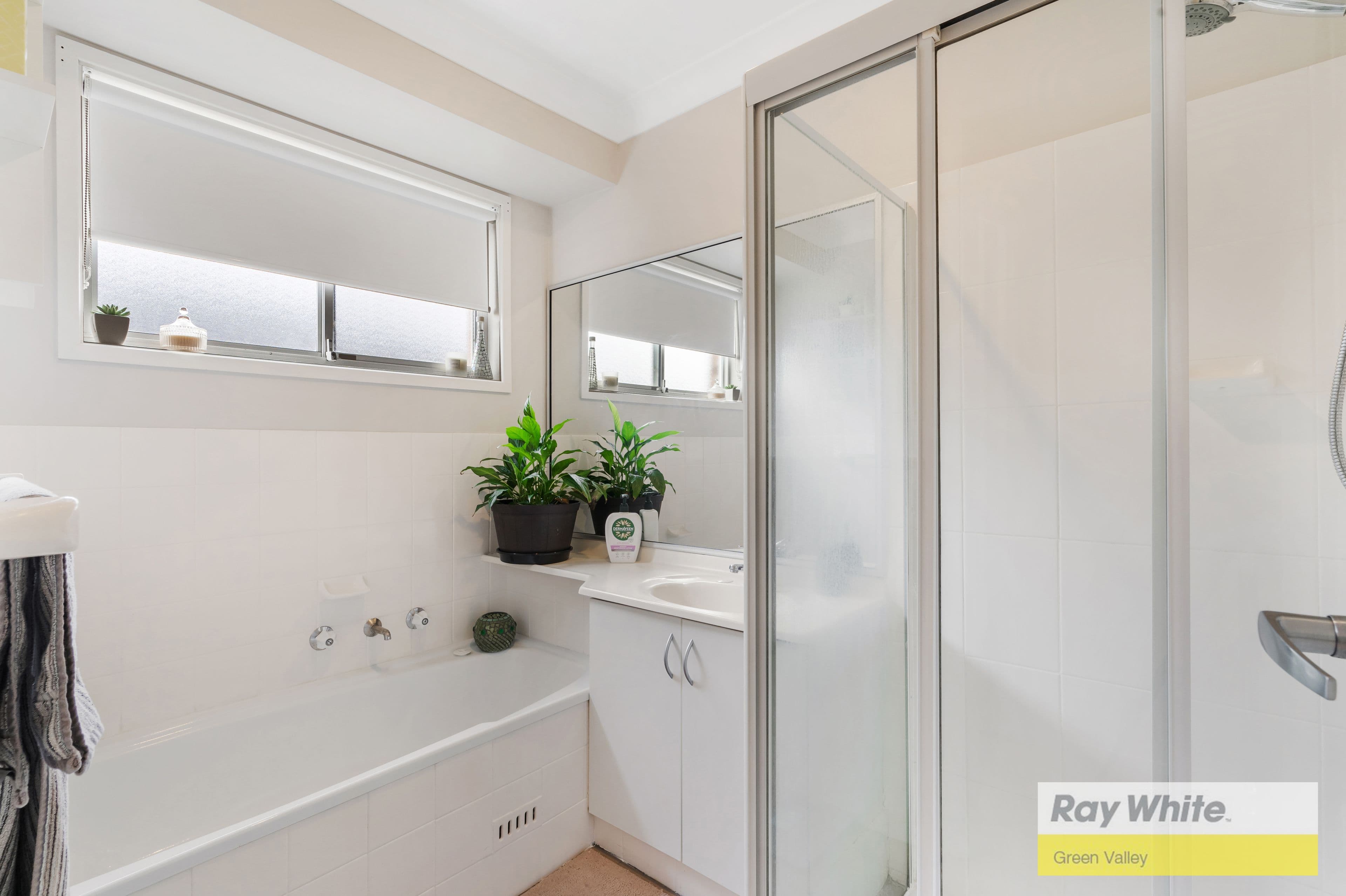 5 Albatross Avenue, Hinchinbrook NSW 2168, Hinchinbrook - Thumbnail 5