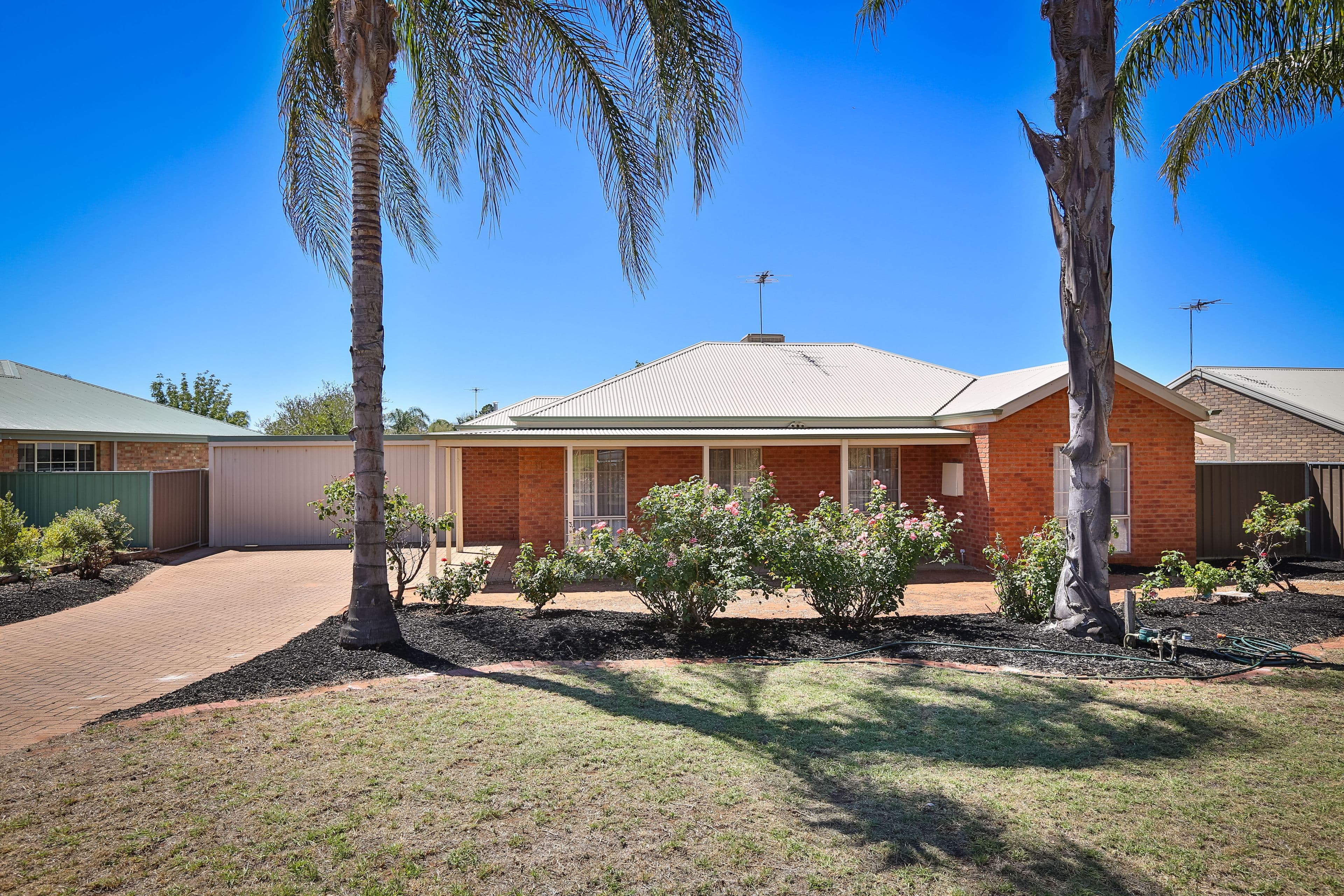 11 Tower Court, Buronga - Image 1