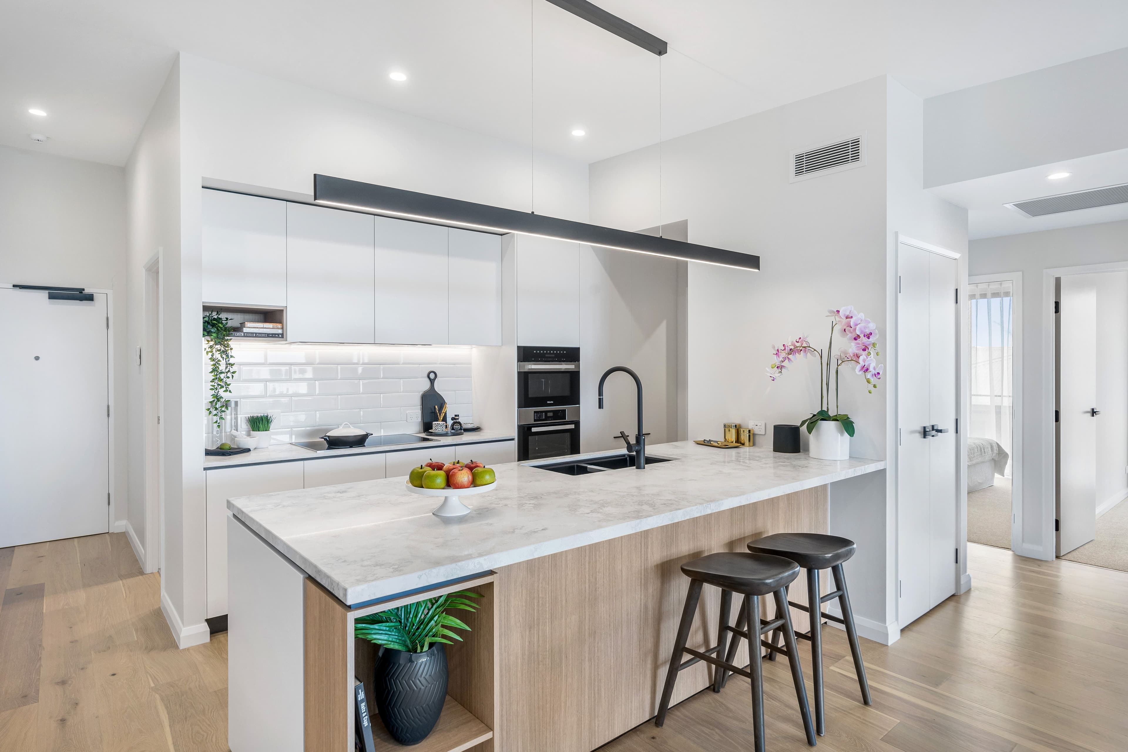 92-96 Ernest Street, Manly QLD 4179, Manly - Thumbnail 4