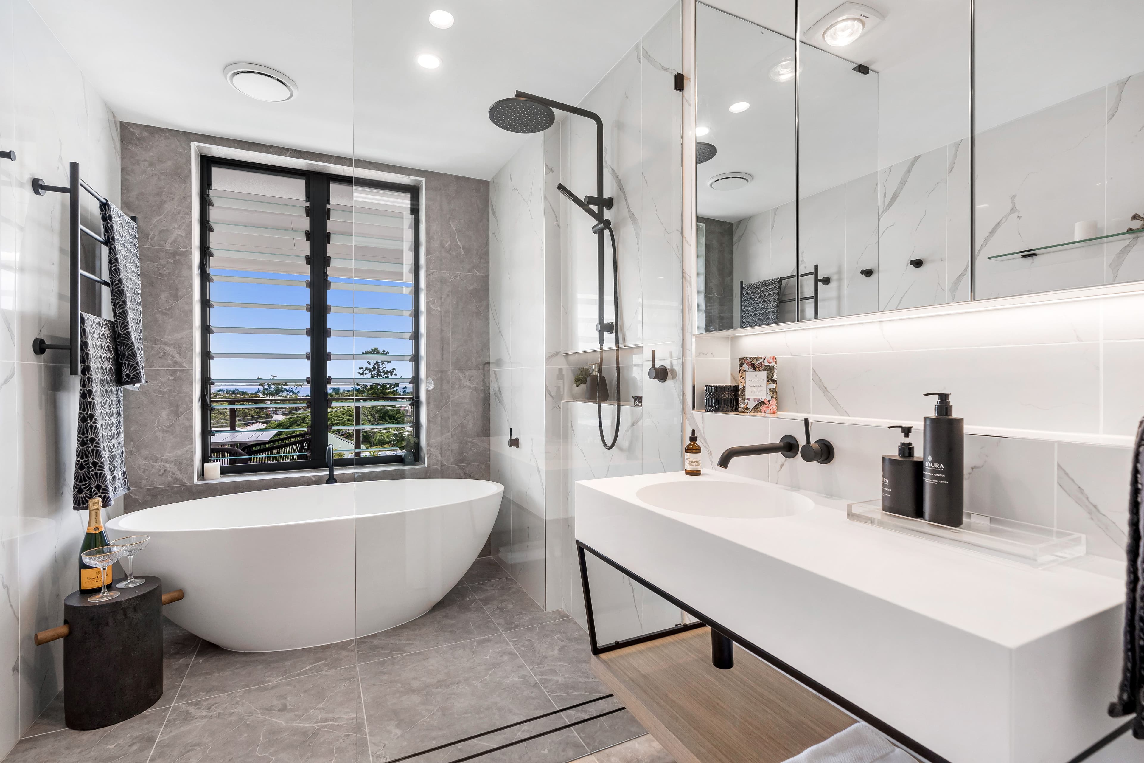 92-96 Ernest Street, Manly QLD 4179, Manly - Thumbnail 7