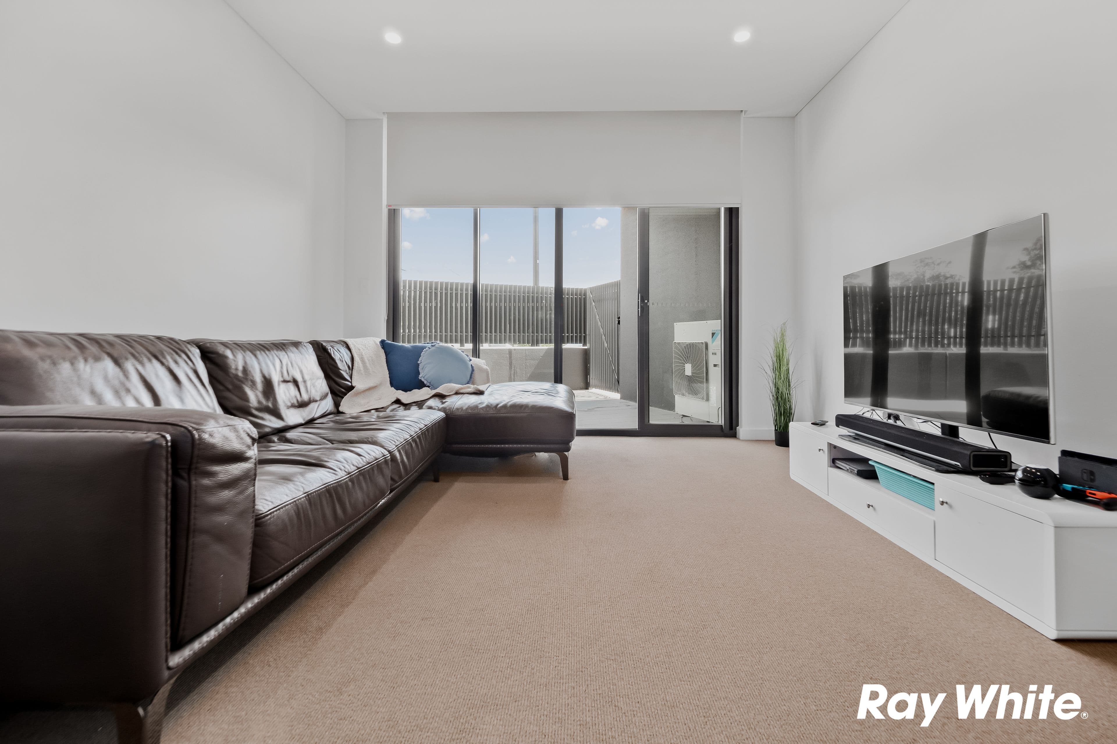 121 Jerralong Drive, Schofields NSW 2762, Schofields - Thumbnail 2