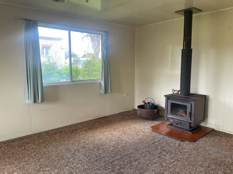 11 Morton Street, Oakey QLD 4401, Oakey - Thumbnail 4