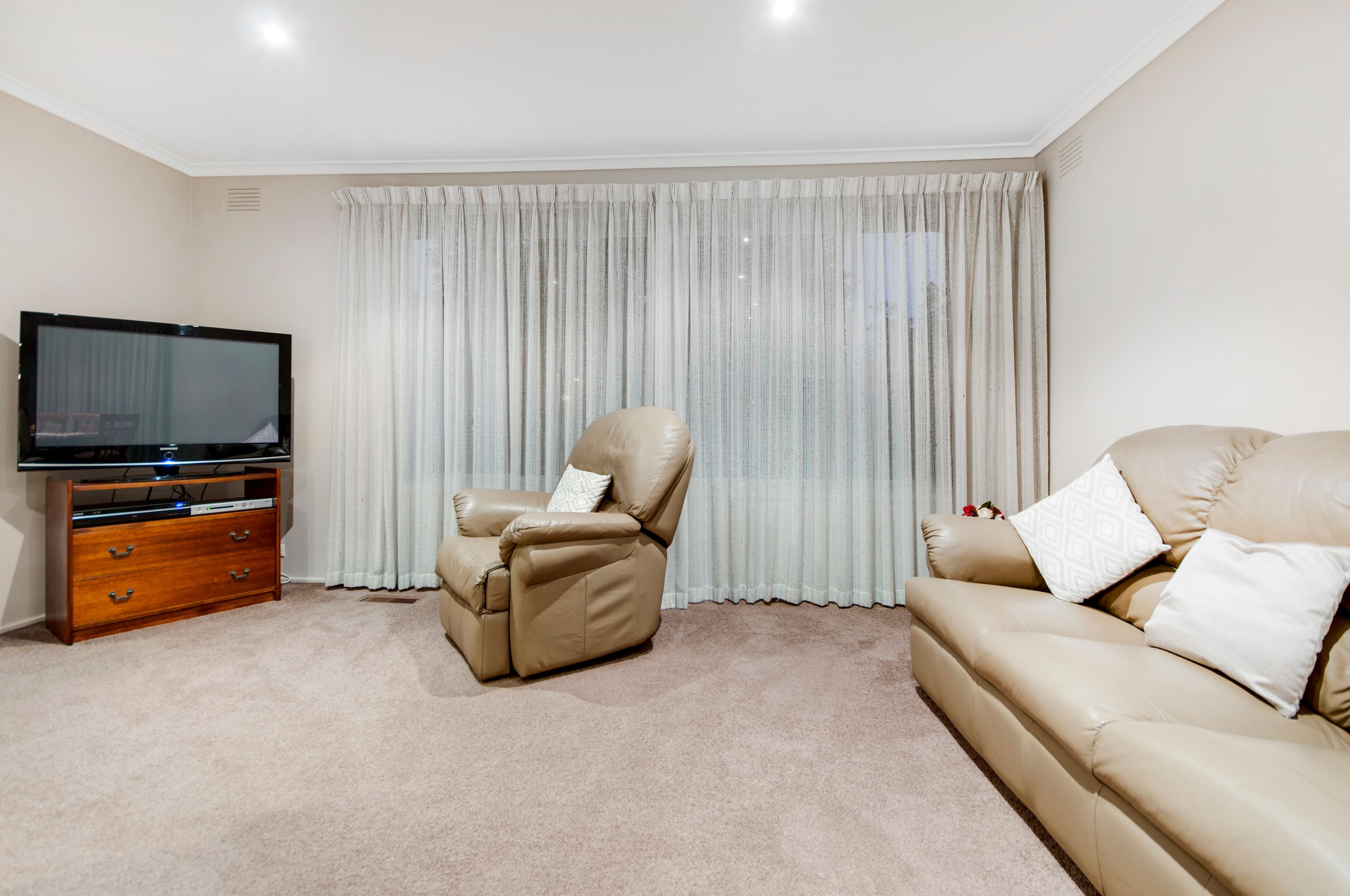 3 Milford Crescent, Frankston VIC 3199, Frankston - Thumbnail 4
