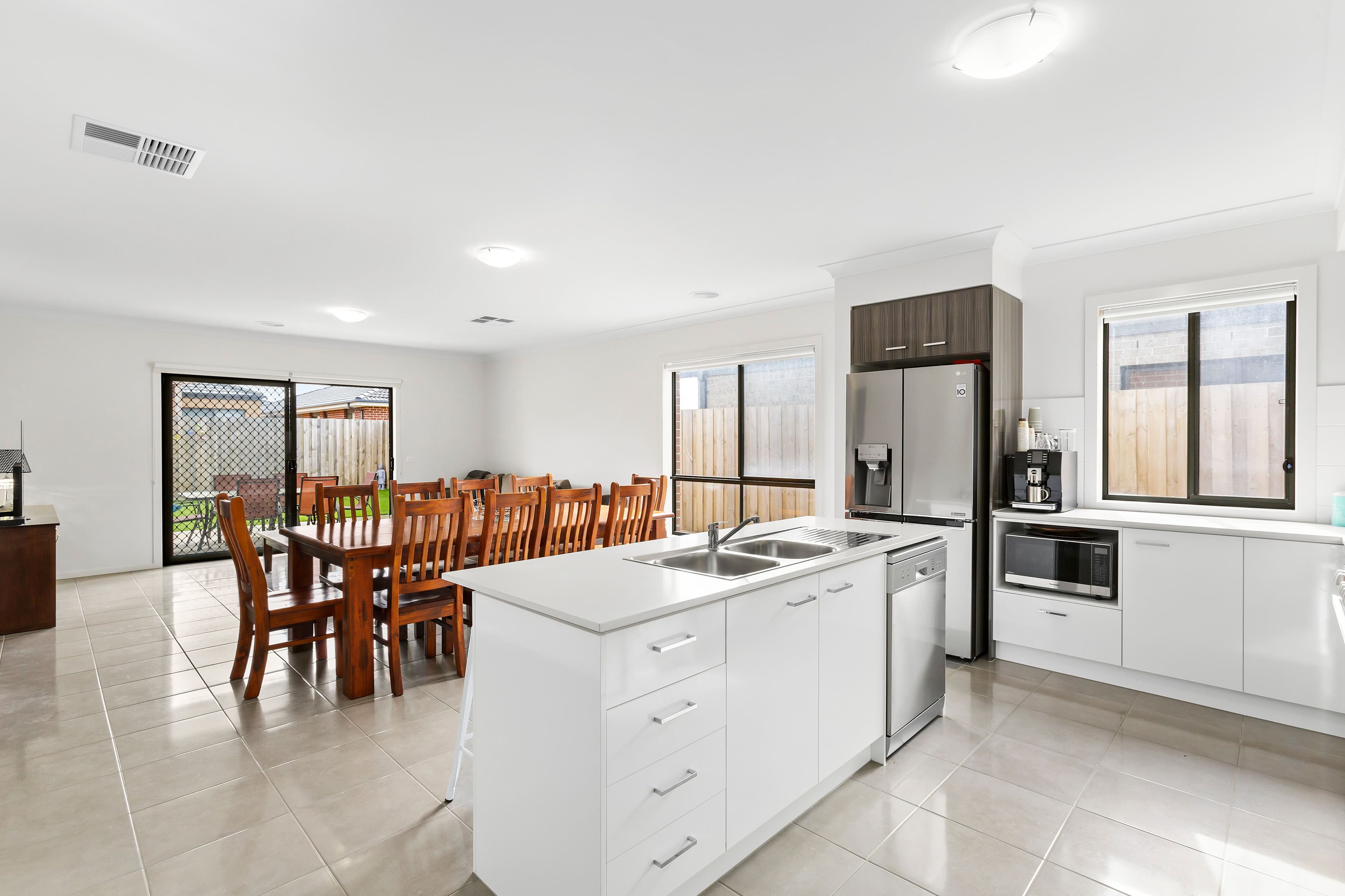 21 Elegante Road, St Leonards VIC 3223, St Leonards - Thumbnail 3
