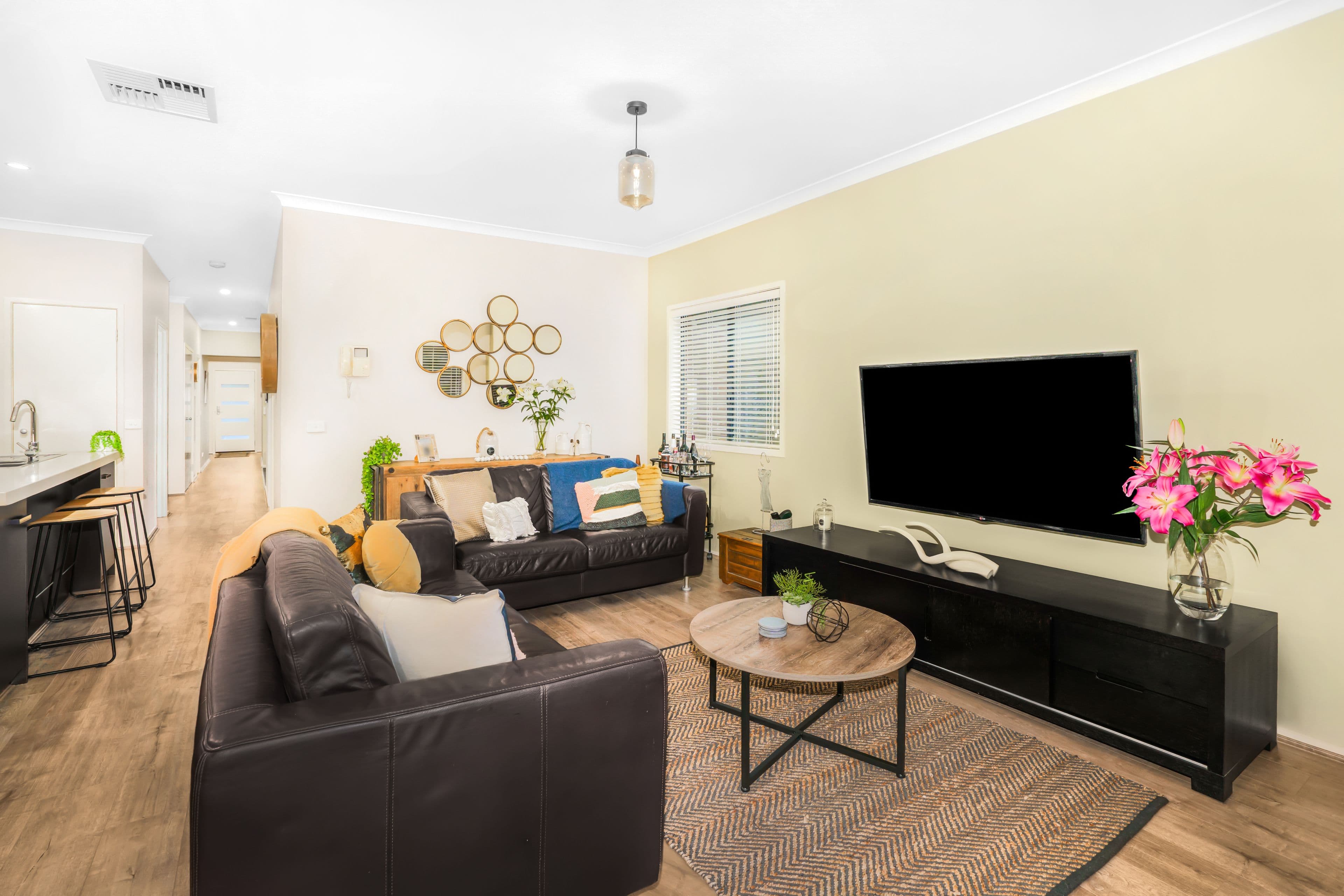 15 Paisley Crescent, Mernda VIC 3754, Mernda - Thumbnail 5