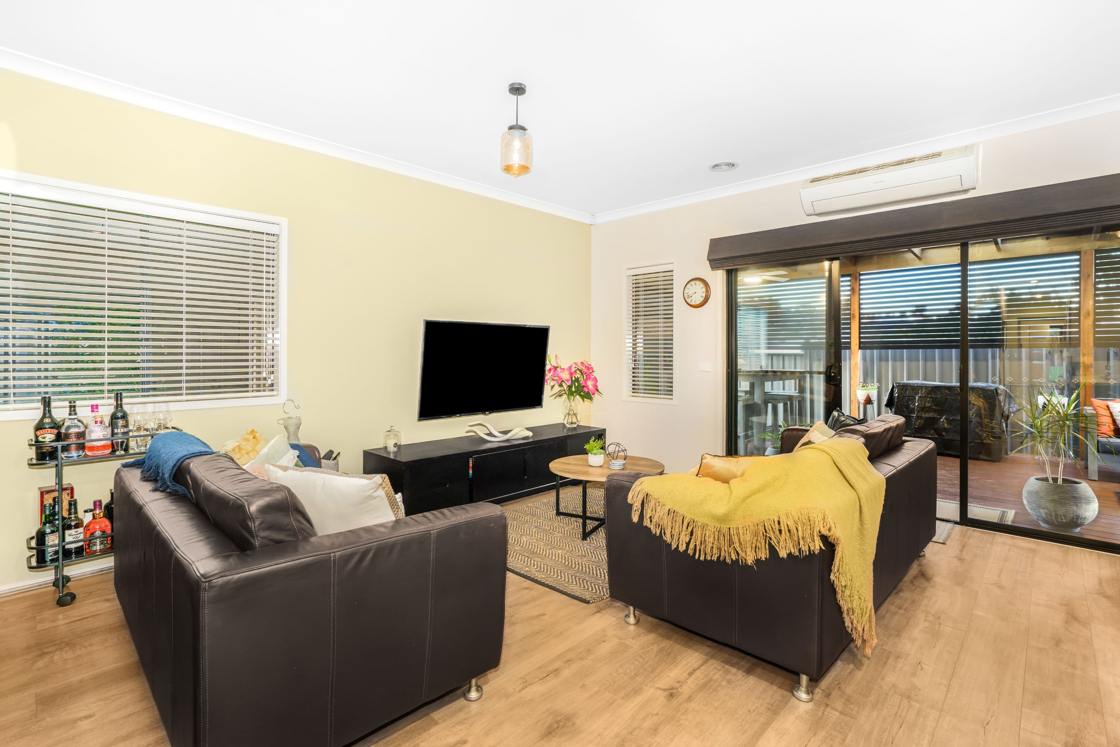 15 Paisley Crescent, Mernda VIC 3754, Mernda - Thumbnail 7