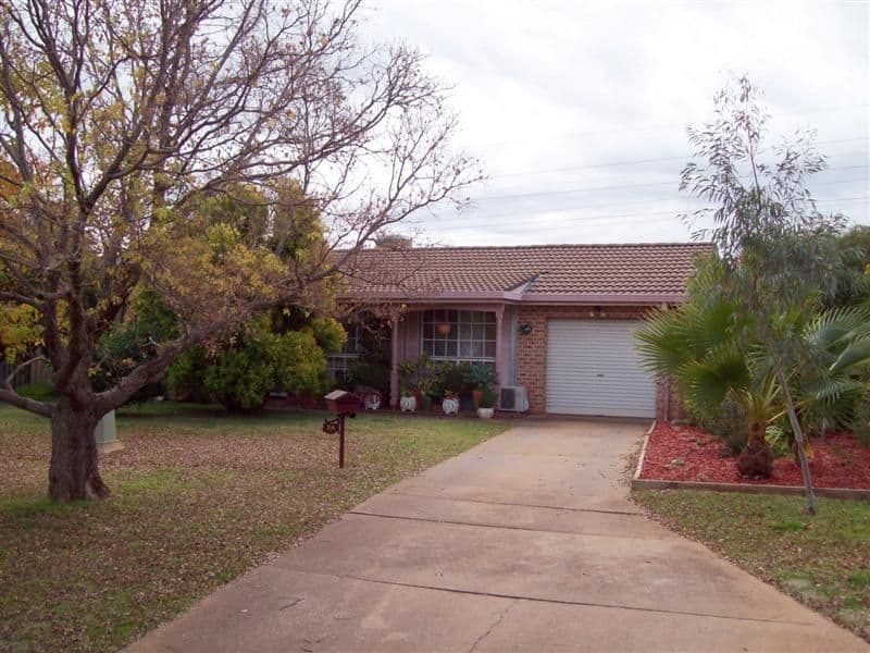 28 Sovereign Street, DUBBO NSW 2830, Dubbo - Image 1