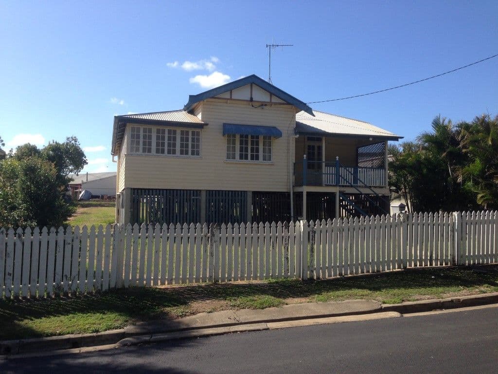 4 School Lane, BUNDABERG EAST QLD 4670, Bundaberg East - Image 1