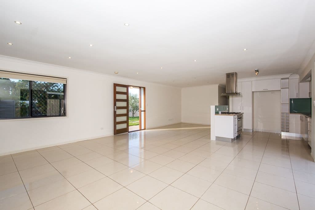 38 Twenty Third Avenue, Brighton QLD 4017, Brighton - Thumbnail 6