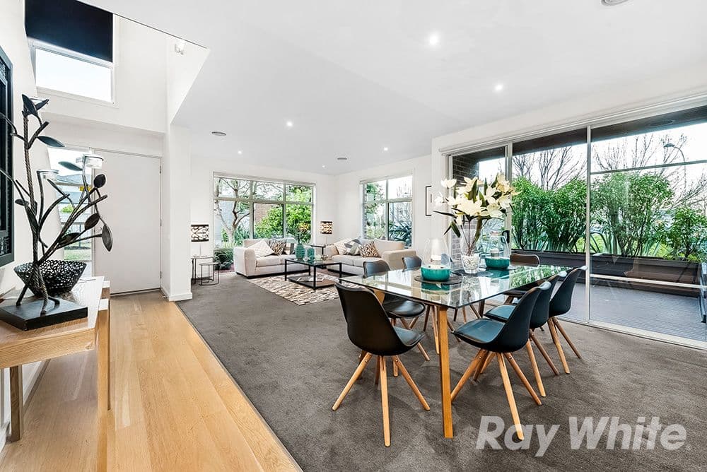 4 Macaulay Place, Mulgrave VIC 3170, Mulgrave - Thumbnail 2