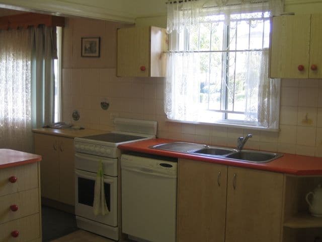 96 Victoria Street, MORNINGSIDE QLD 4170, Morningside - Thumbnail 2