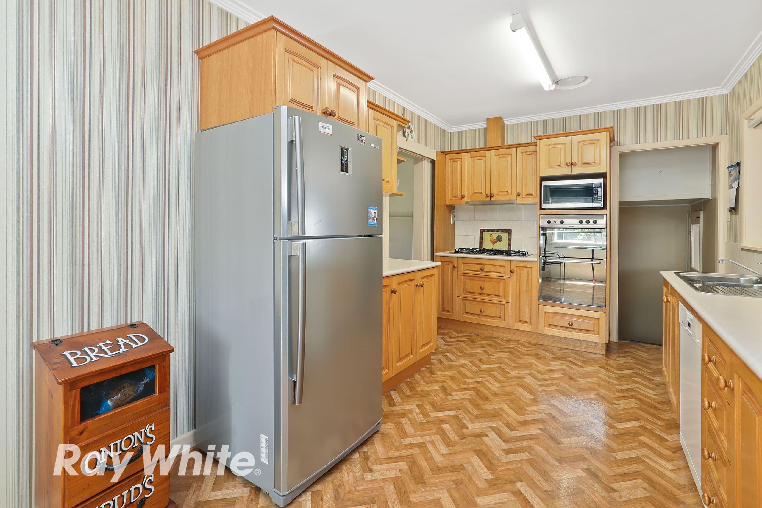 76-78 Rennie Street, Lara VIC 3212, Lara - Thumbnail 2