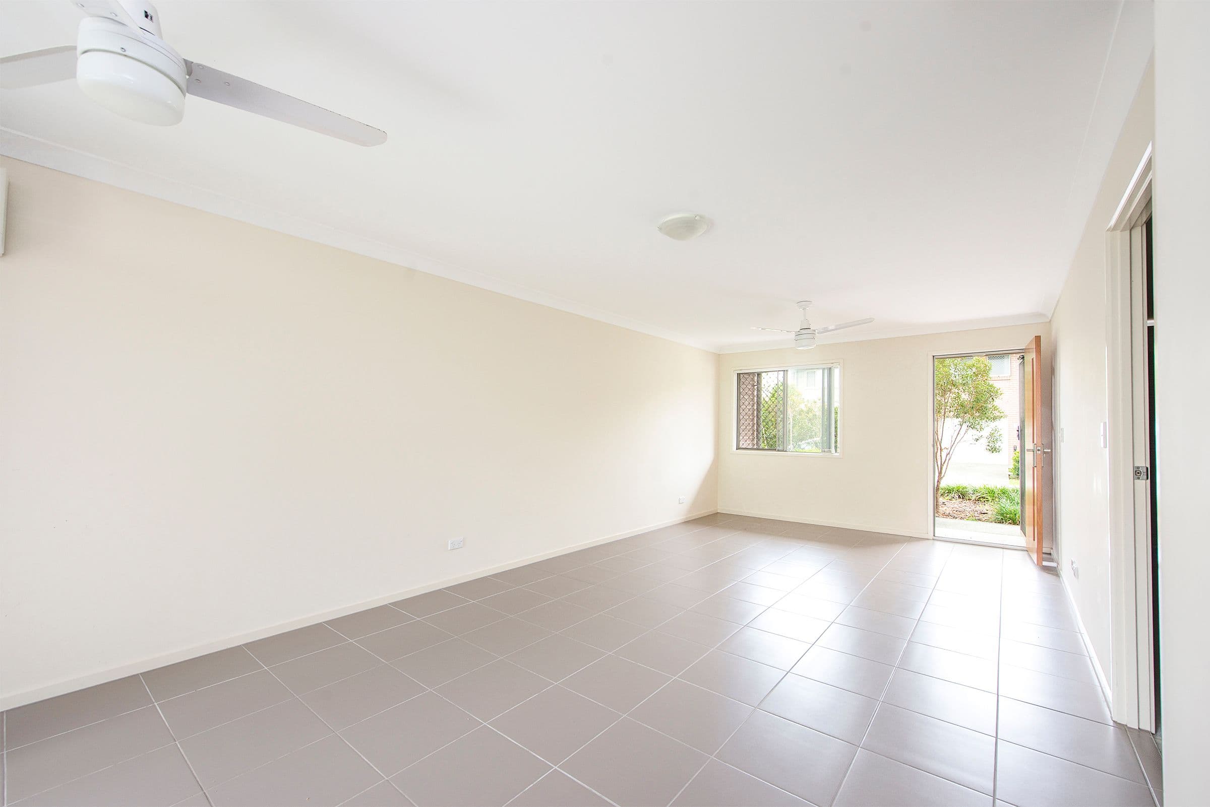 140 Eagleby Road, Eagleby QLD 4207, Eagleby - Thumbnail 3