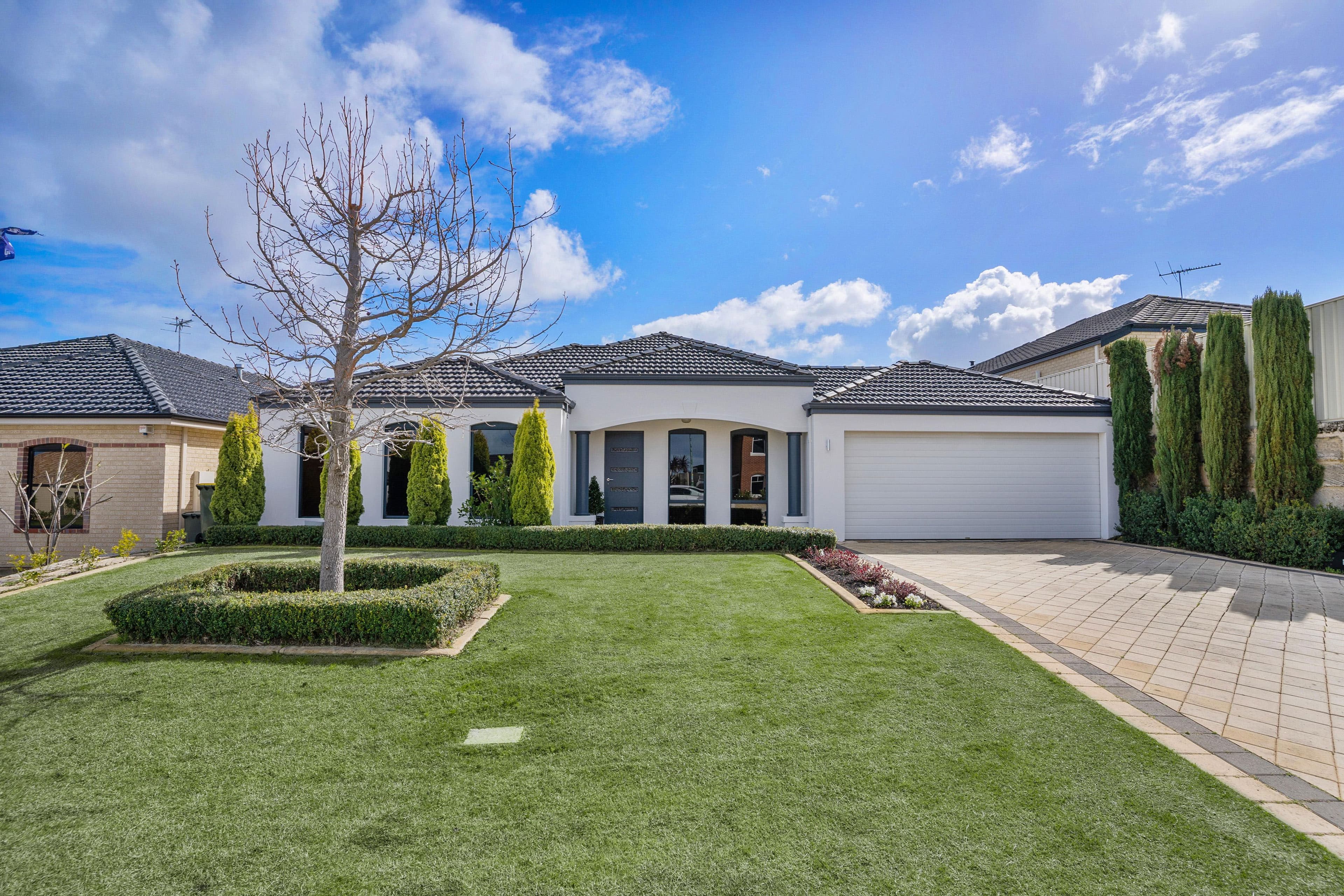31 Dalecross Avenue, Madeley WA 6065, Madeley - Image 1