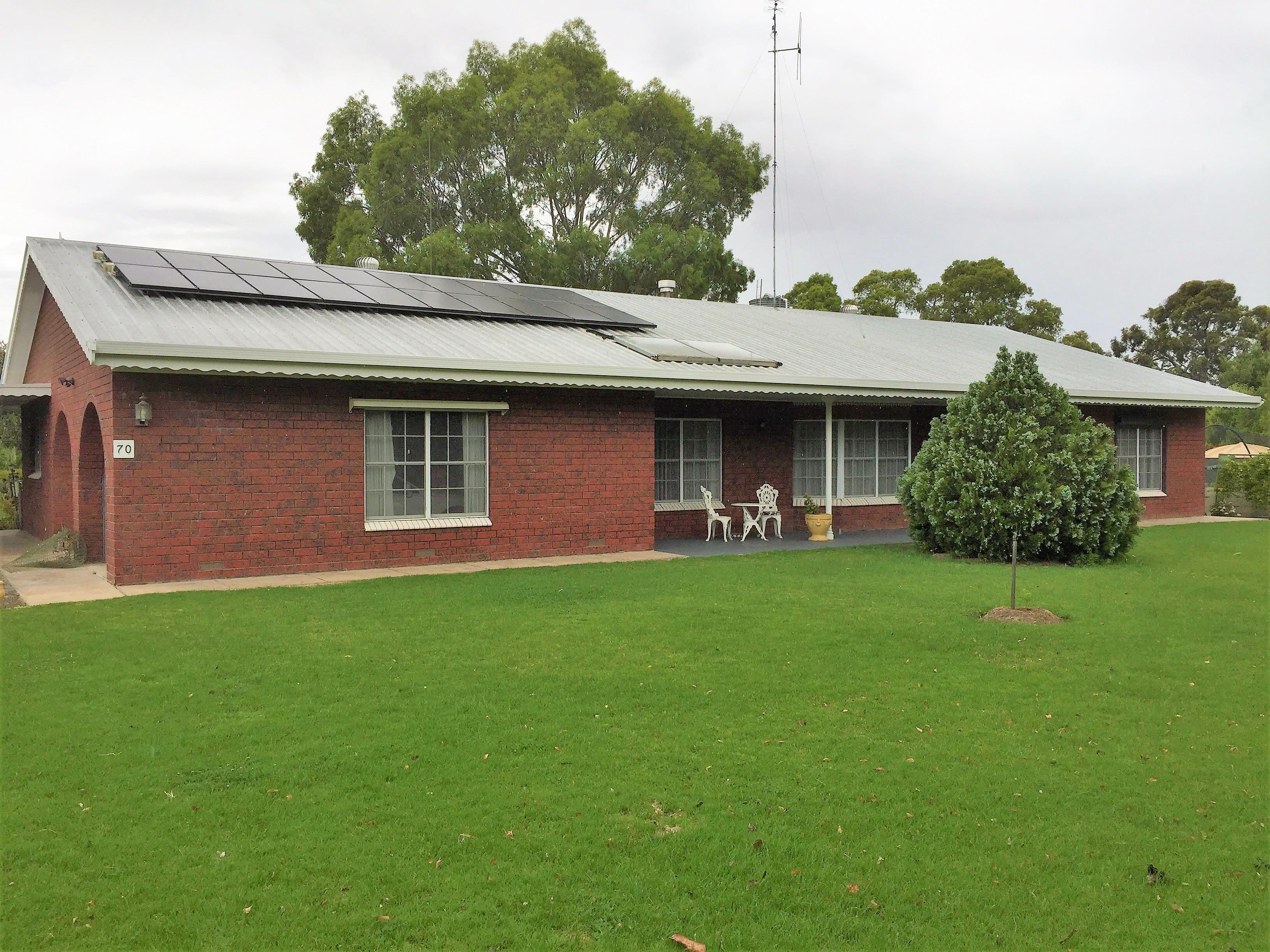 70 Naracoorte Road, Bordertown SA 5268, Bordertown - Image 1