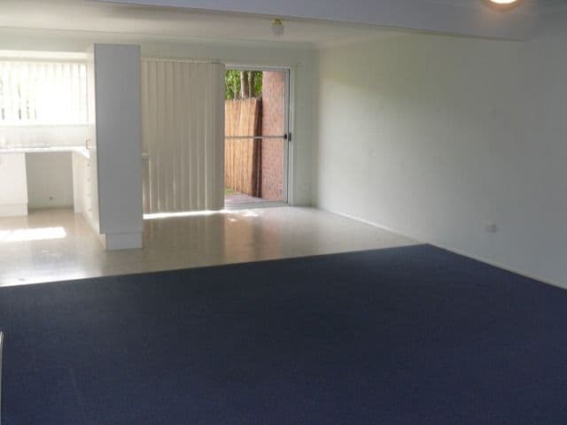 17 Crows Ash Court, OXENFORD QLD 4210, Oxenford - Thumbnail 3