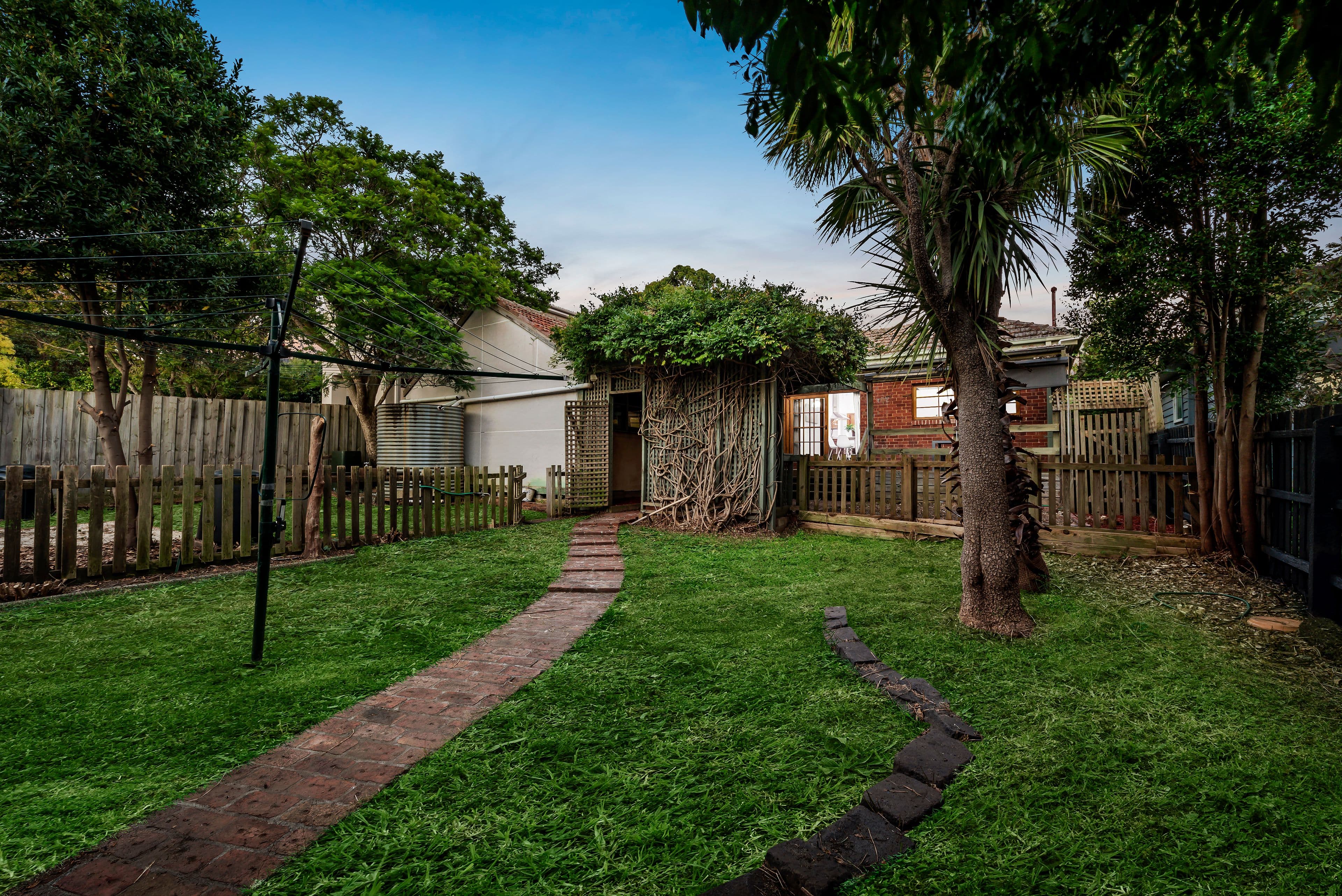 81 Roslyn Street, Burwood VIC 3125, Burwood - Thumbnail 8
