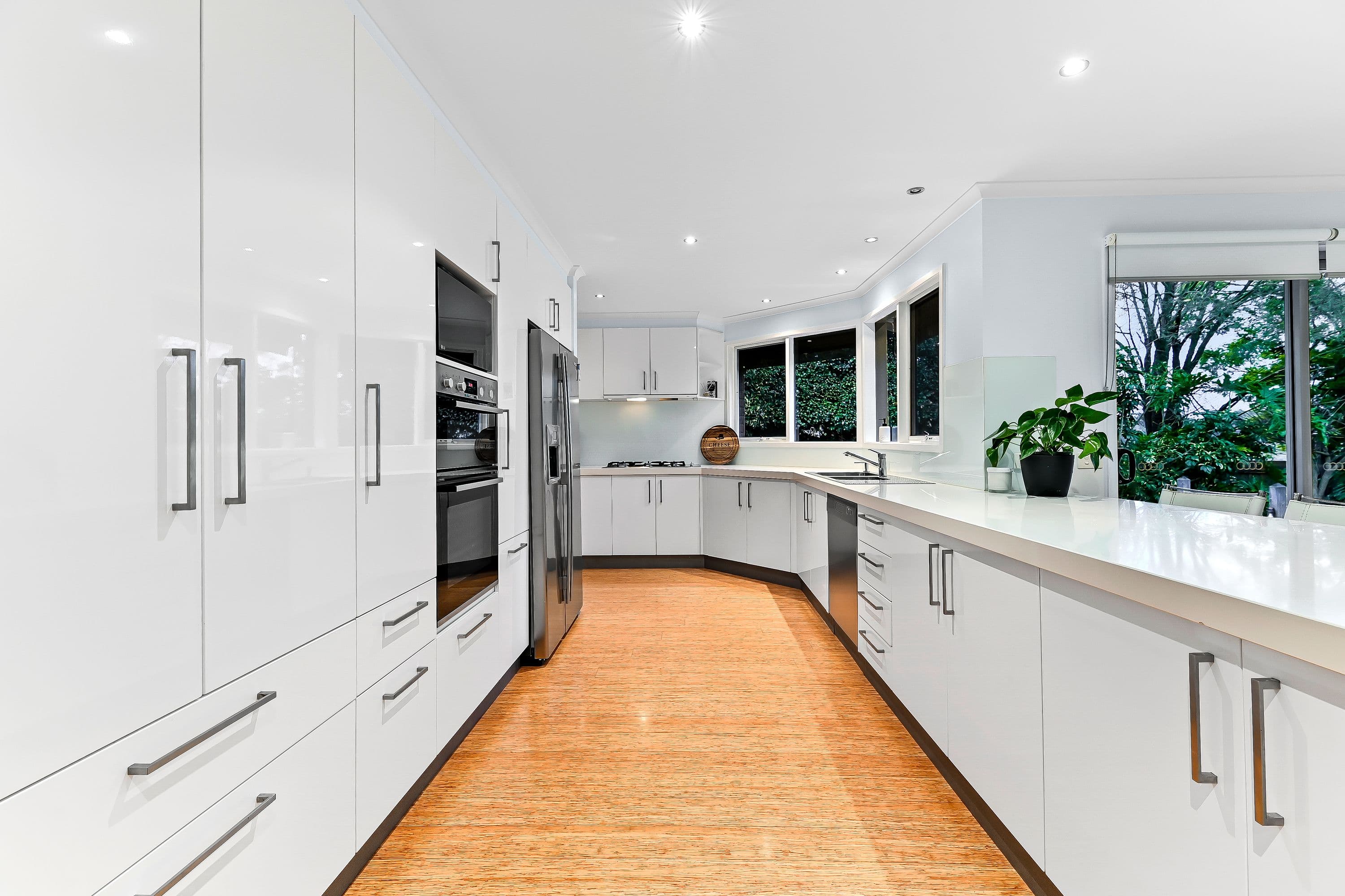 66 King Arthur Drive, Glen Waverley VIC 3150, Glen Waverley - Thumbnail 4