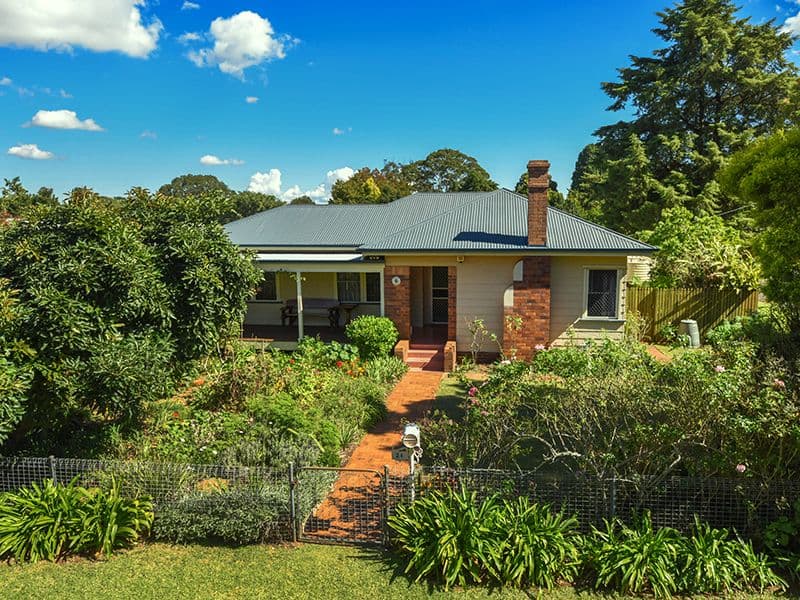 24 Lydwin Crescent, East Toowoomba QLD 4350, East Toowoomba - Image 1