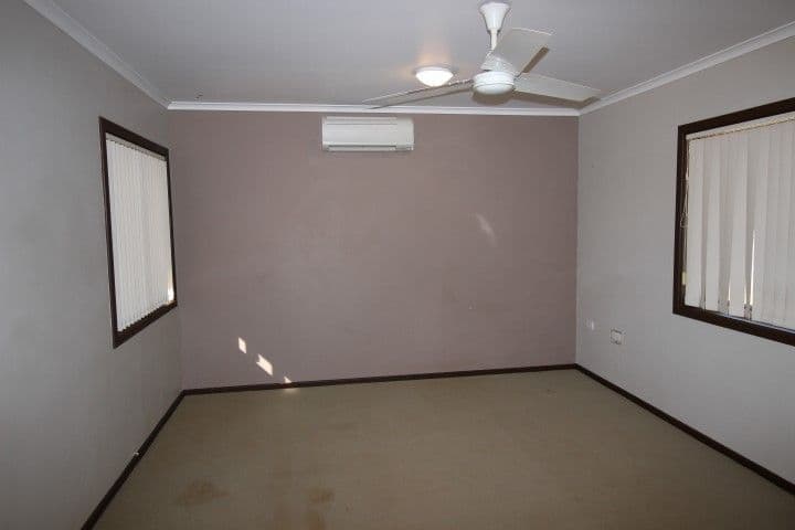 17 Wangara Crescent, South Hedland WA 6722, South Hedland - Thumbnail 4