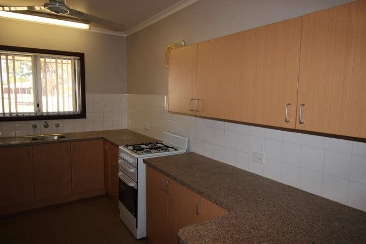 17 Wangara Crescent, South Hedland WA 6722, South Hedland - Thumbnail 5