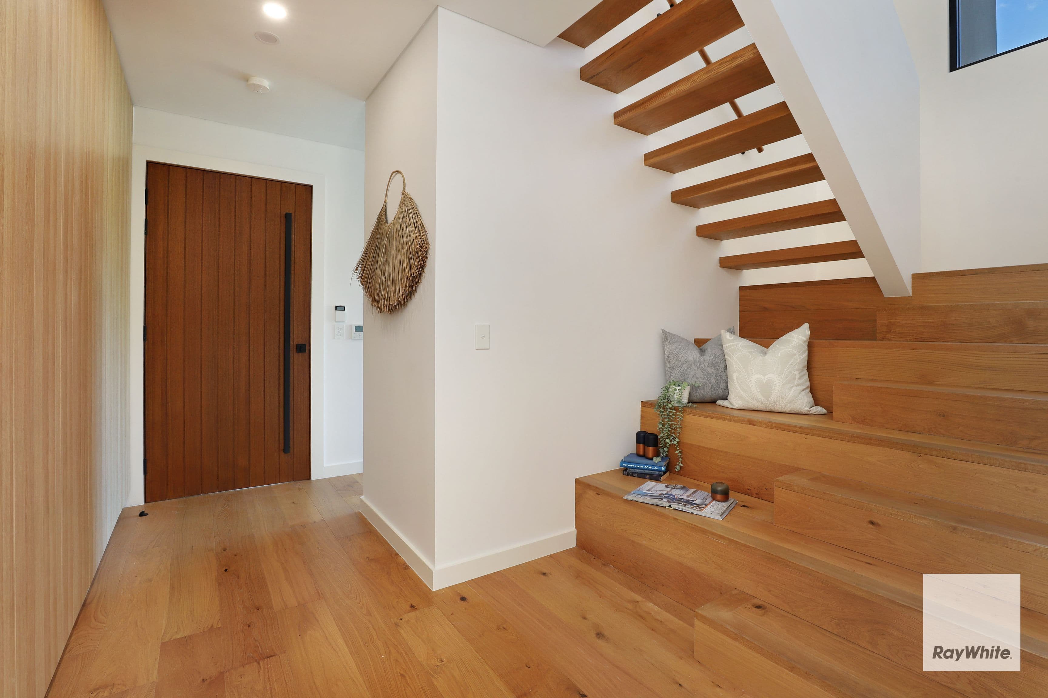 7 Yathong Road, Caringbah NSW 2229, Caringbah - Thumbnail 8