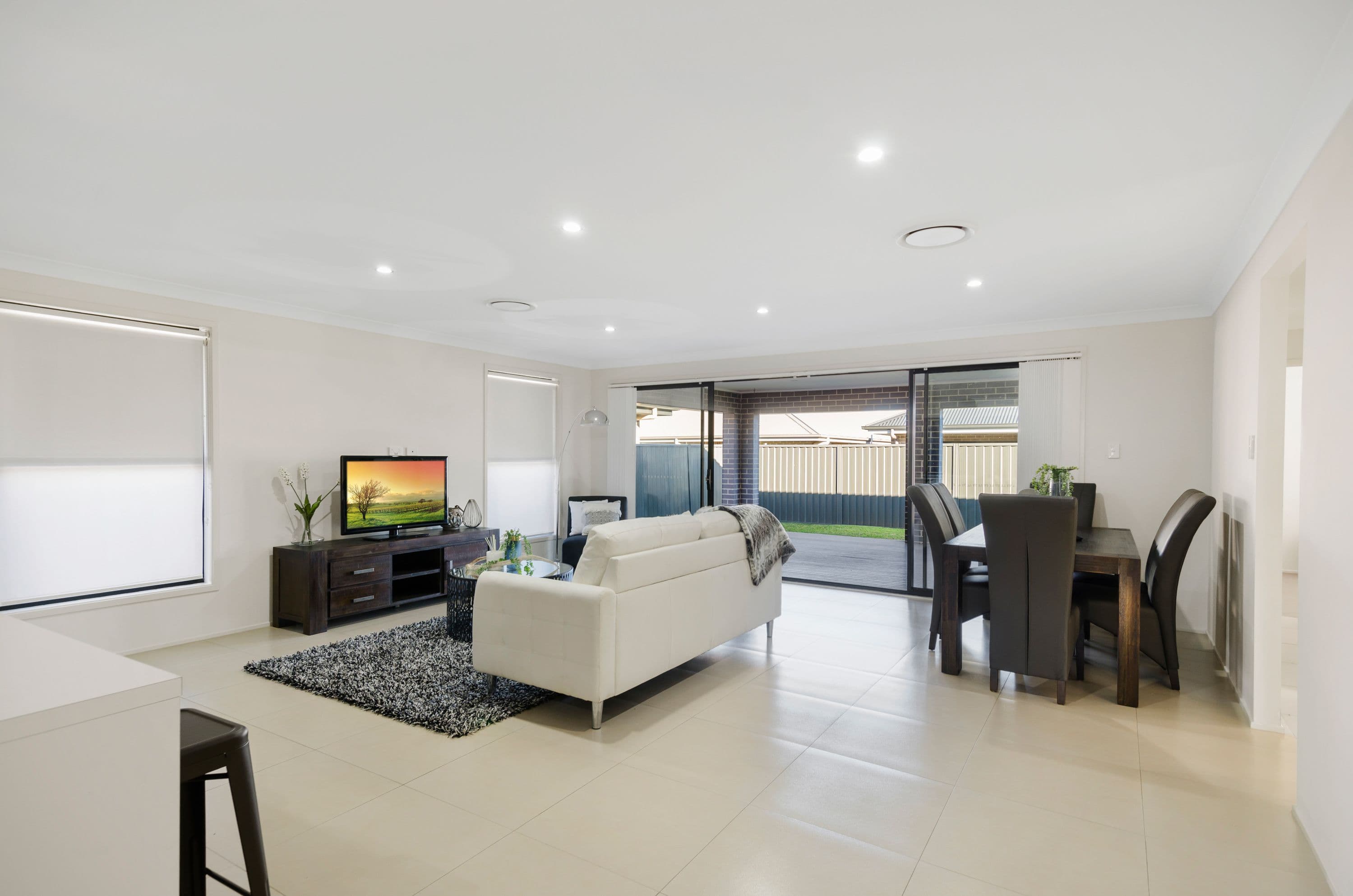 4 Hobbs Street, Horsley - Thumbnail 2