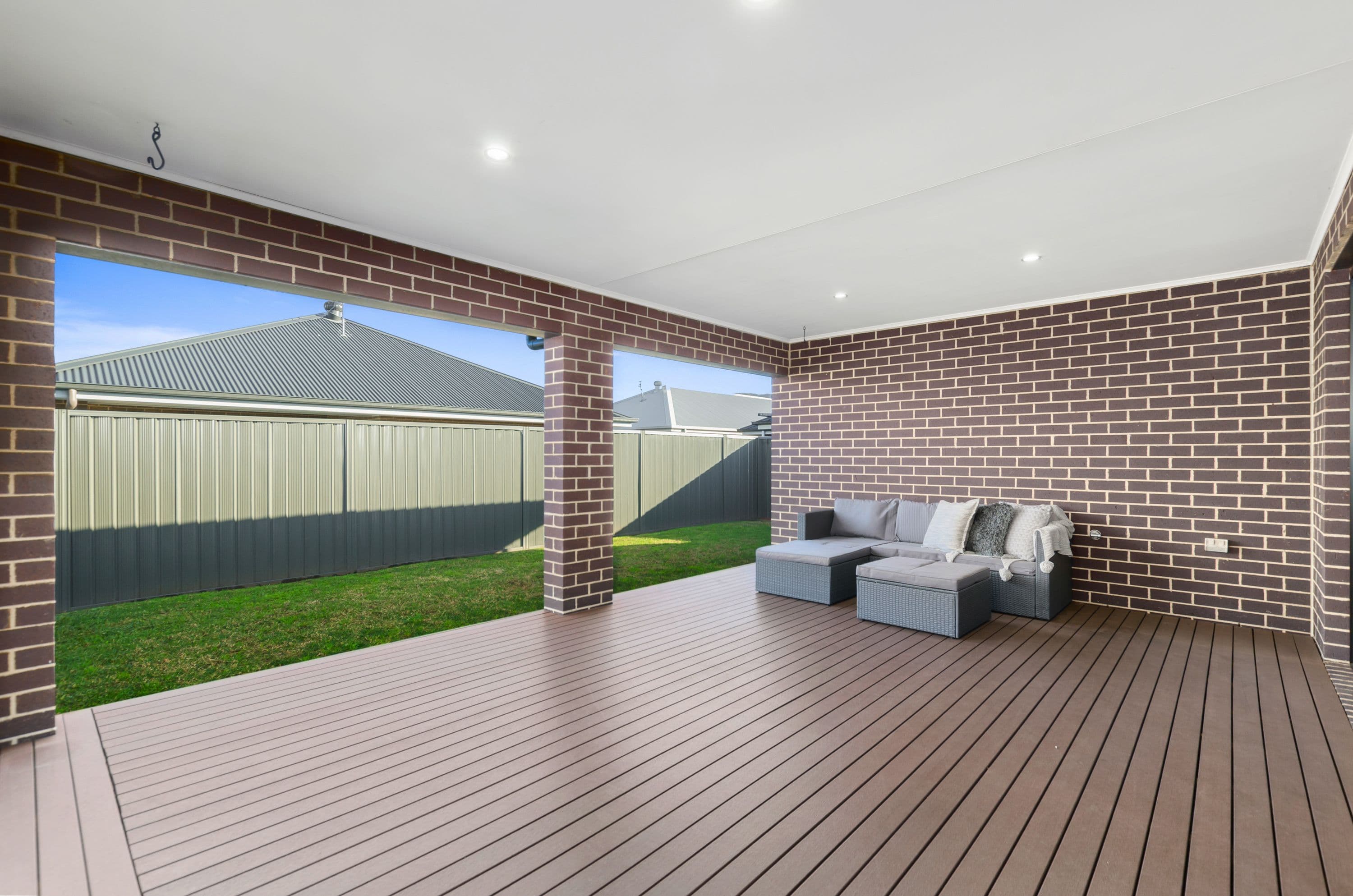 4 Hobbs Street, Horsley - Thumbnail 8