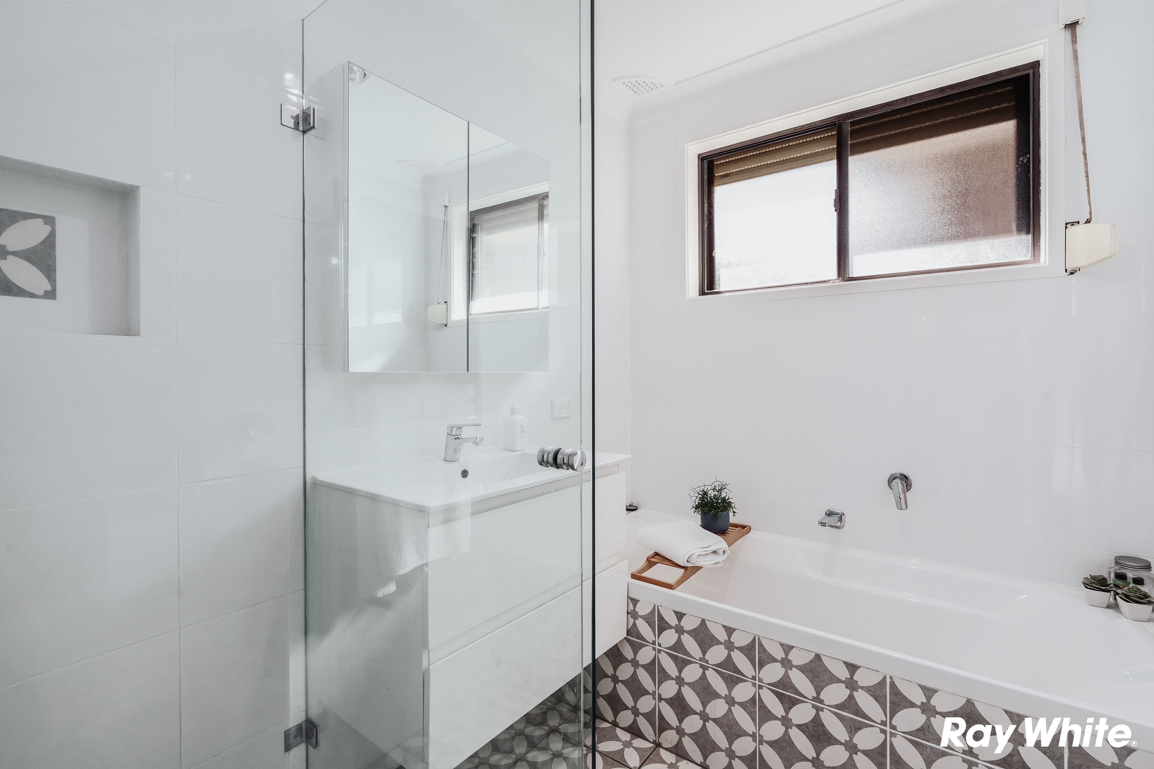 51 Bombala Crescent, Quakers Hill NSW 2763, Quakers Hill - Thumbnail 6