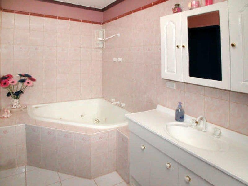 24 Perry Close, MELTON VIC 3337, Melton - Thumbnail 7