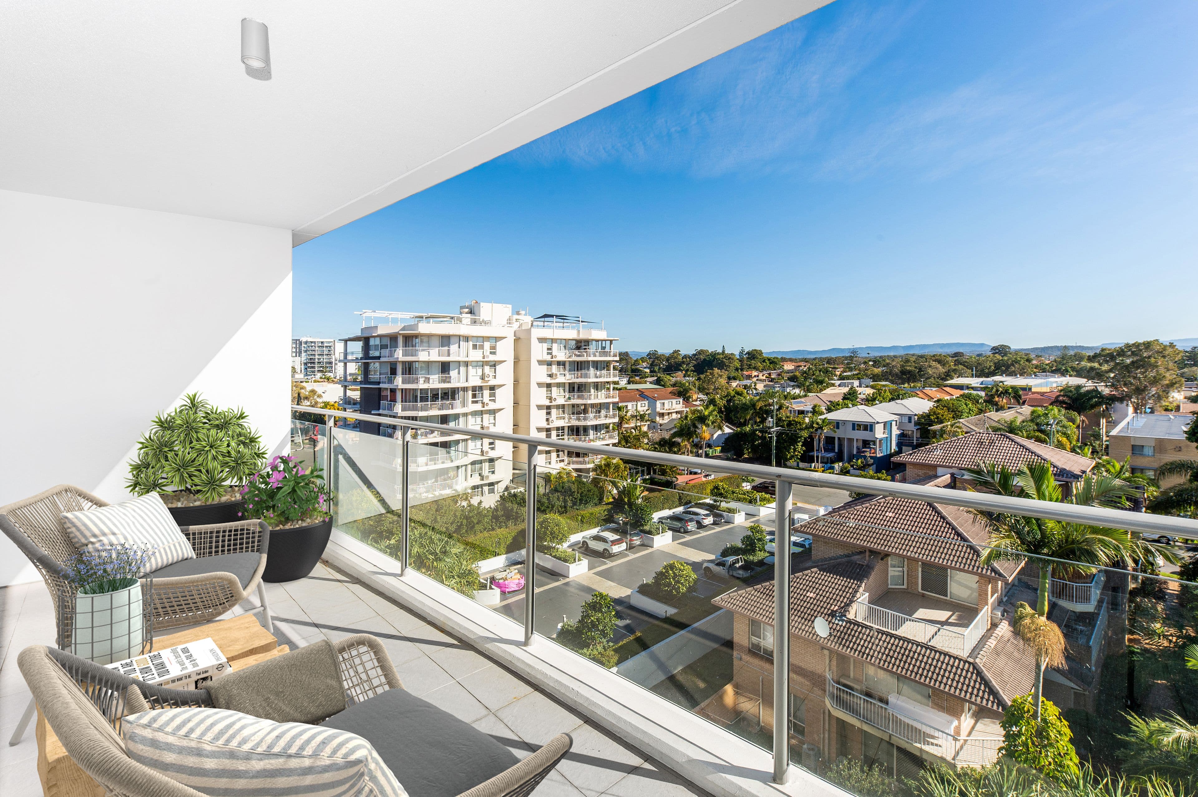 430 Marine Parade, Biggera Waters QLD 4216, Biggera Waters - Thumbnail 4