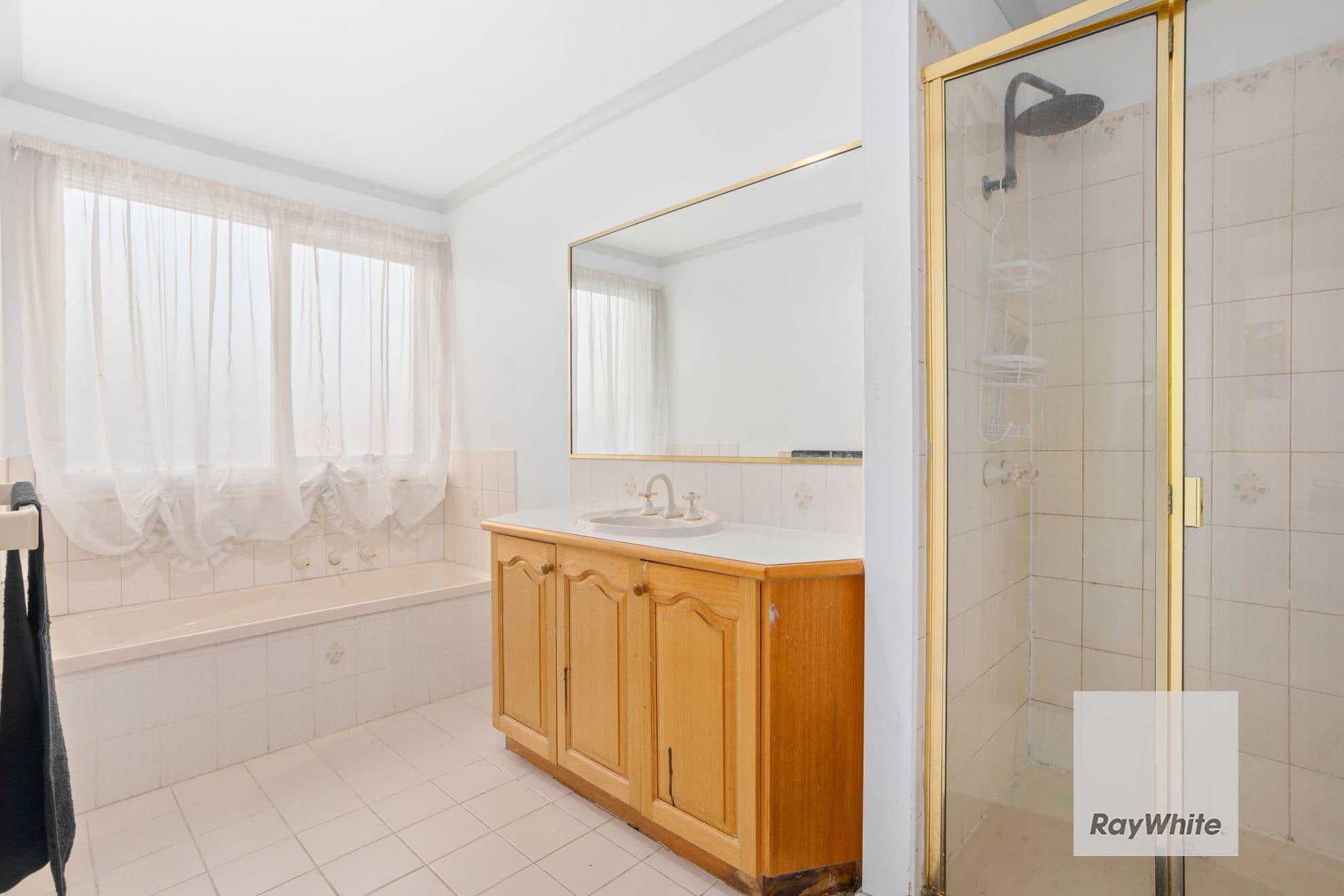 3 Grandview Crescent, Hillside VIC 3037, Hillside - Thumbnail 6
