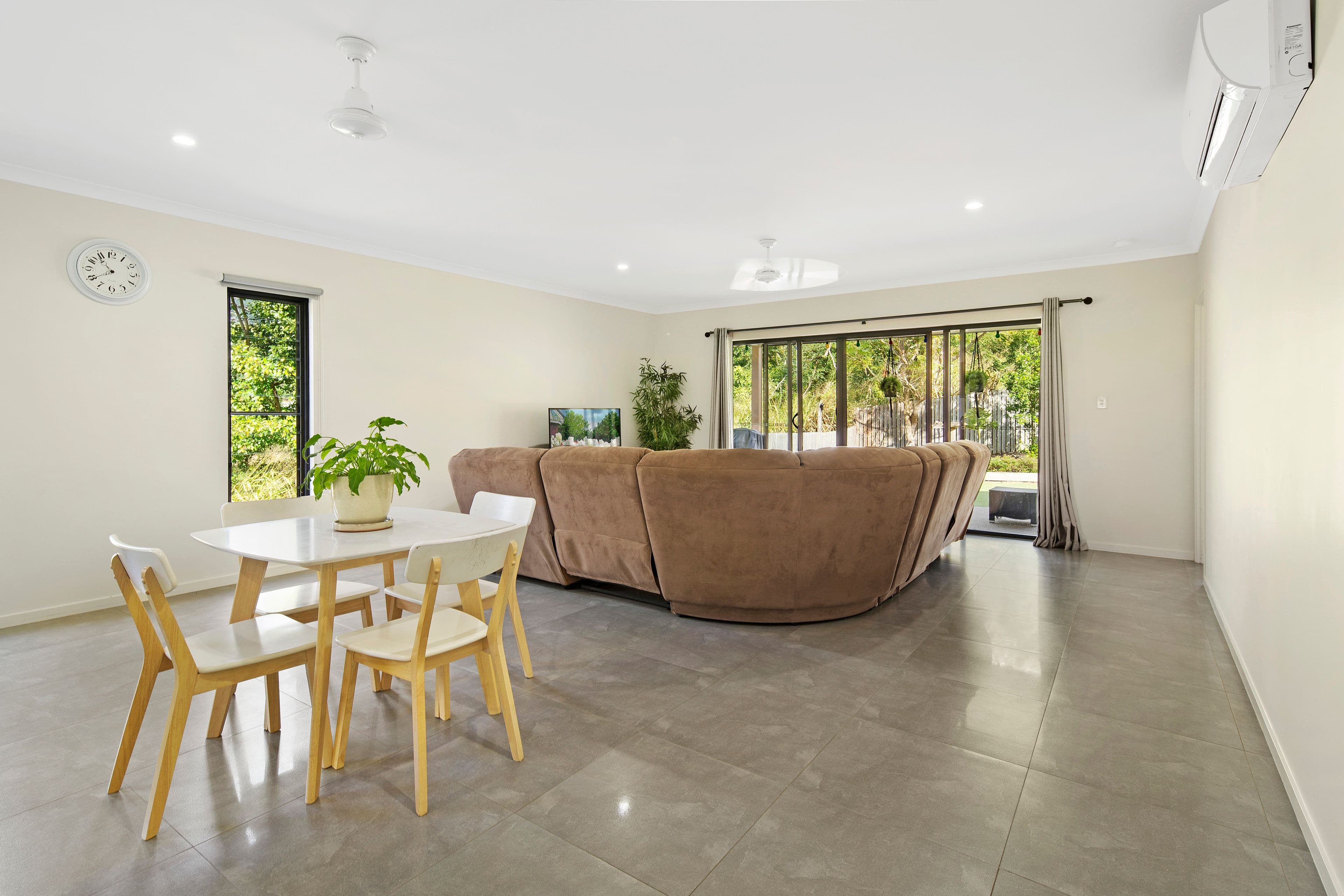 48 Parker Road, Cannonvale QLD 4802, Cannonvale - Thumbnail 8