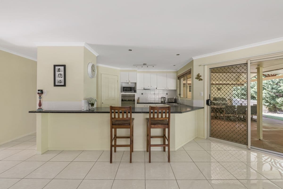 1 Lynne Court, Highfields QLD 4352, Highfields - Thumbnail 3