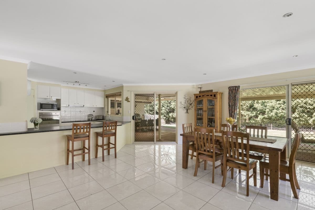 1 Lynne Court, Highfields QLD 4352, Highfields - Thumbnail 4