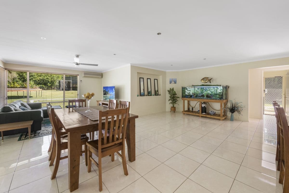 1 Lynne Court, Highfields QLD 4352, Highfields - Thumbnail 5