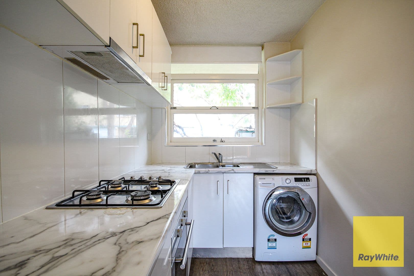 69 Chatsworth Road, Greenslopes QLD 4120, Greenslopes - Thumbnail 2